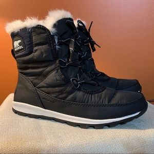 Sorel Whitney Short Lace Winterboot